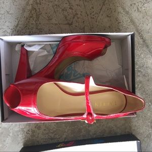 Red heel